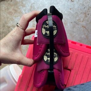 Raspberry Bell boots